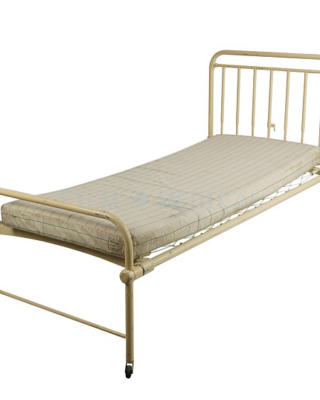 Cream Period Bed (One Off) Linen Priced Separately 